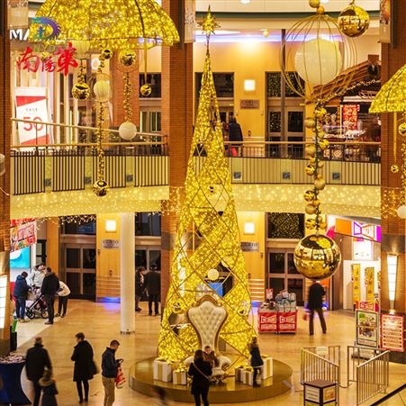 定制大型户外圣诞树 框架树灯光布置 圣诞节灯饰美陈装饰设计制作