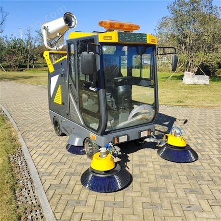 高锋 厂区清洁扫地车 纯电动三轮湿式扫地机 电动环卫保洁车